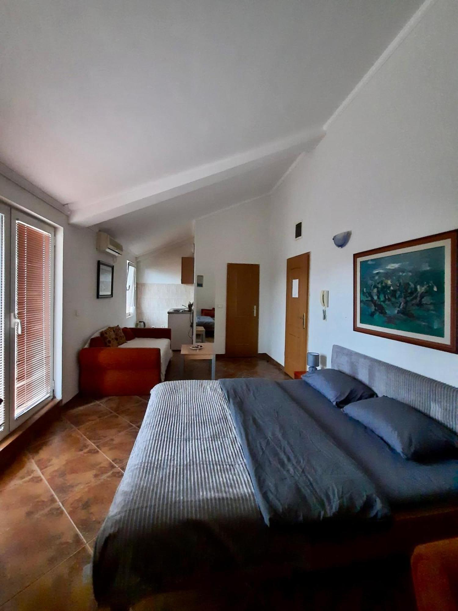 Markovic Aparthotel - Budva Becici Hotel Ngoại thất bức ảnh
